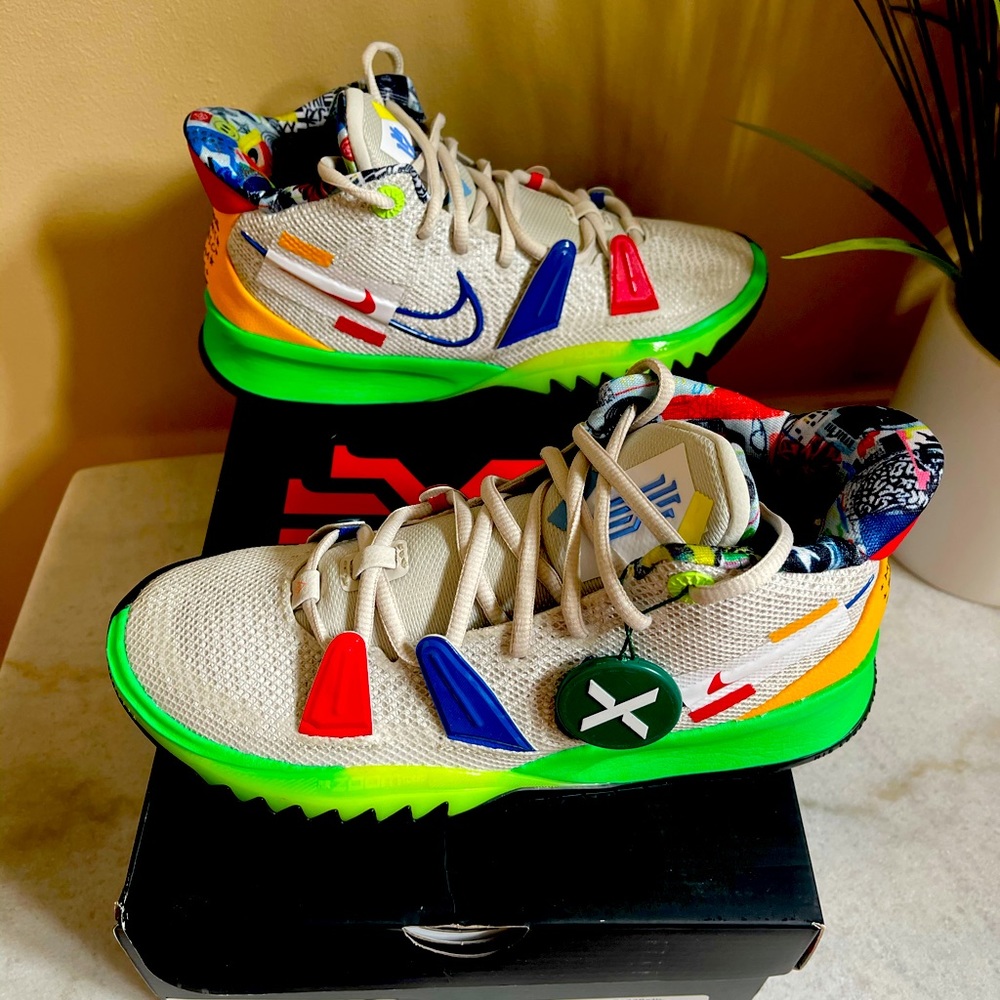 Kyrie 7